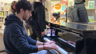 Beautiful Piano Melodies at Montreal’s Library 📚☕🎵