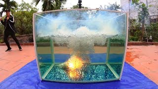 NTN - Thử Tạo Một Vụ Nổ Dưới Bể Nước (5000 Fireworks Explode Underwater)