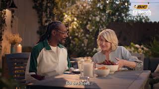 BIC® EZ Reach™, le briquet ultime, avec Snoop et Martha - Pass it