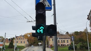 Kaunas, Šv. Gertrūdos-Gimnazijos g. šviesoforas su papildoma sekcija į dešinę (18) Traffic lights