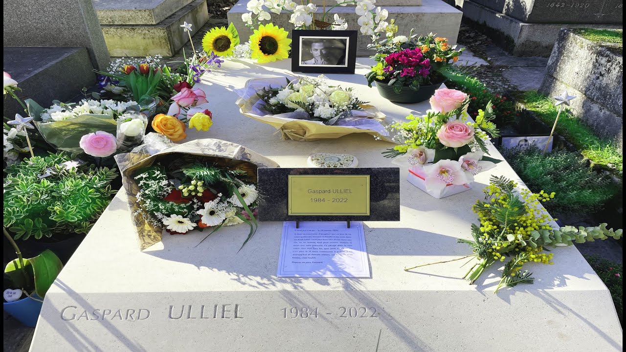 Tombe De Gaspard ULLIEL Cimetière Du Père Lachaise Paris - YouTube