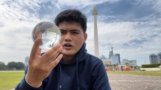 Seni bola kaca terbang di jakarta // contact juggling indonesia