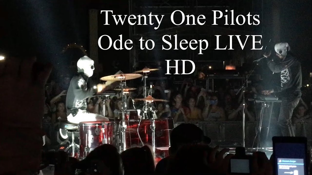 Twenty One Pilots Ode To Sleep Live Hd Emotional Roadshow Hershey