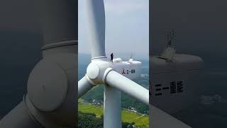 World's Largest Windmill Explained 🌍 #largestwindmill #renewableenergy #windpower