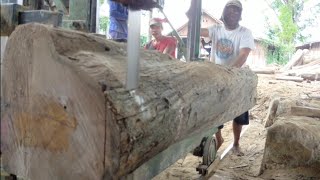 Belah Jati fisik normal&Mulus hasilnya bikin bos Sedih😭kayu Jati Randublatung Indonesian Teak sawing