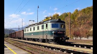 1. Elektrický rušeň Rakaňa prechádza stanicou / Electric locomotive passing by #shorts #shortsfeed