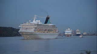 Spectacular Cruise Ship Parade | \