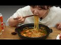 김장김치와 라면 먹방 혼자 먹는 야식은 꿀맛😋 디저트는 프리미엄 라죽 korean kimchi u0026 instant noodles mukbang