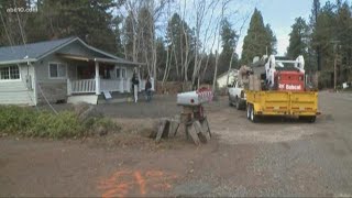 Some residents in Magalia, Concow return to ghost towns after Camp Fire