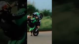 ketika akang MV jaman dulu  wheelie pertama kali YouTube pakai motor moya