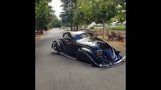 1937 Lincoln Zephyr