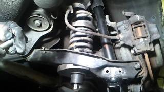 Rear spring removal Mercedes 190E w201