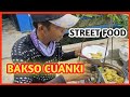 STREET FOOD ! BAKSO CUANKI, Makanan UNIK, pakai GEROBAG PIKUL saat JUALAN NYA