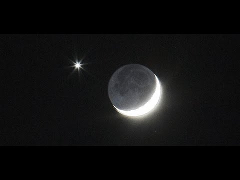 Watch The Moon Dance Past Venus Jupiter And Saturn As Fireballs Fall ...