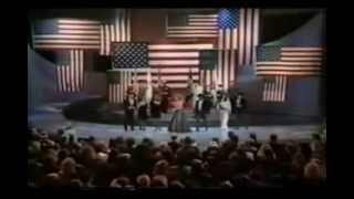 Reba McEntire – "America the Beautiful" & "God Bless America" (Live)