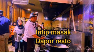 intip masak dapur resto