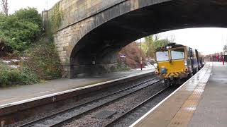 Volker Rail Track Unit Passes Garforth (4K)