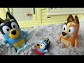 snow day baby bluey toys pretend play making a snowman ⛄️