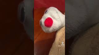 How a sock puppet reacts before getting repaired