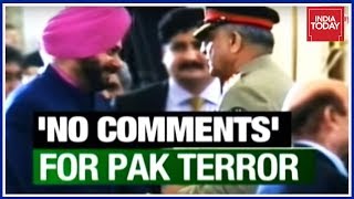 Why Navjot Sidhu Refuses To Comment On Pak Army Chief's Anti India Rant ? | India First
