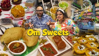 Bhalla Papdi Chaat, Pao Bhaji, Chole Bhature \u0026 More At Om Sweets, Damdama More, Sohna City