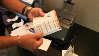 Canon imageFORMULA DR-C240 - Product Showcase