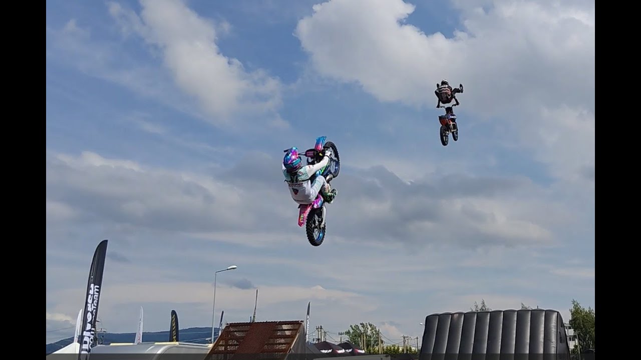 Motocross Crazy Extreme Freestyle Tricks Youtube