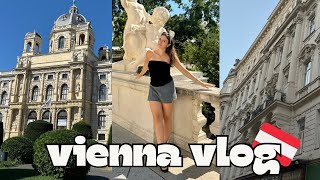 EUROPE TOUR: VIENNA VLOG | The most unbelievable city in Austria full of culture and tasty foods! 🏛