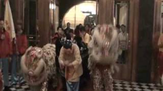 Lion Dance 01  - Chinese National Day Celebration Melbourne Town Hall 2009 獅子舞 舞獅