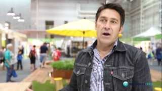 TV designer Jamie Durie unveils his brand new outdoor kitchen - Appliances Online