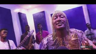 Bayo Ododo - Amunimona Studio Live Performance Video