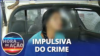 Mulher afirma ter agido por impulso após ser presa por furto