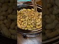 The easy way to do boiled peanuts