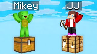 Mikey CHEST vs JJ WORKBENCH Block Survival Battle in Minecraft (Maizen)