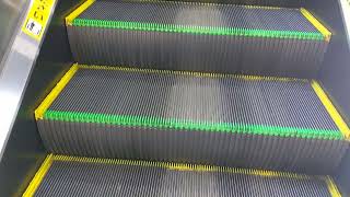 敦賀駅のエスカレーター(6.7番乗場)