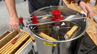 REVIEW: VEVOR Manual 4 Frame Honey Extractor