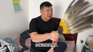 小姑娘这不是自己往火坑里跳么？你们说我到底该不该跟她说实话？#中国懒人经济时代【深度2003】