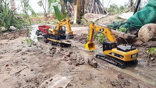 RC Work in The Mud! Best R/C Construction Site RC Truck With RC Excavator