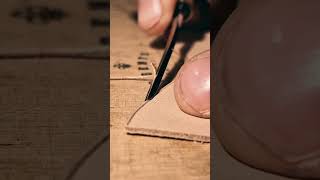 ⚜Sound of leather #craft #handmade #handcraft #satisfying #relax #asmrsounds #leathercraft #asmr