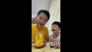 网友果然没骗我，这个脱骨侠的无骨鸡爪真的很好吃#超好吃的酸辣无骨鸡爪 #口感特别好