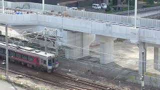 JR松山駅高架化工事の状況｡    総合公園とビルよりの眺め。