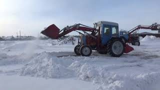 Заводим Т-40 после -35 чистка снега куном и ковшом.