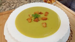 Receta super fácil sana y deliciosa con muchísimo sabor CREMA DE CALABACIN Y PUERROS te encantará !!