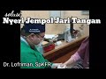 Solusi Nyeri Jempol Jari Tangan Dr. Lofriman, SpKFR Tindakan Manual Therapy Trigger Thumb