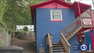 VIDEO: Police searching for suspects accused of burglarizing Naugatuck little league clubhouse