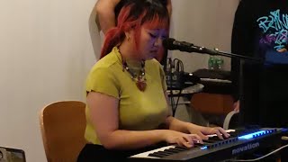 @enamorimusic000 — WHITE ROOM (stripped down ver.) | Live at NOOK