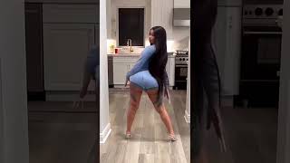 Cardi b Twerk 🍑🥵💦💯 #cardib #sexy #dance #twerking #twerk #booty #dance #twerkqueen #ass #girl #explo