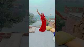 Padhne lagi Hai kadake ki Sardi #hindisong #dance #video #lovesong #short#trending#song 😜😜😜😜😜😱😱😱😱🥰🥰🥰