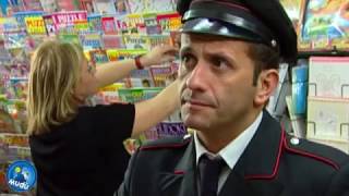 Mudù - Carabinieri - La bandiera italiana