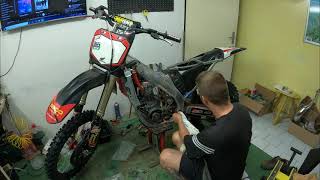 GO Motoru/ Full engine rebuild 🪛 Timelapse - Honda CR 250R - 2003 - Part 2.